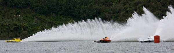 First corner GP Hydroplane World Championship Final.